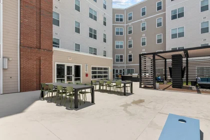Całe miejsce w rezydencji 201 W Glenn Ave, Auburn, AL 36830, USA, obraz 48 49