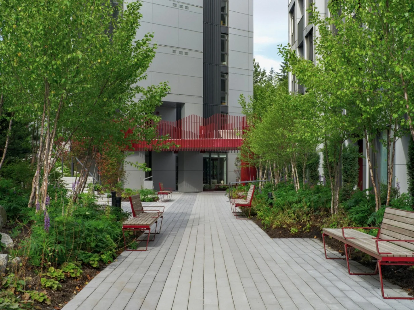 9516 University Crescent, Burnaby, British Columbia V5A 1C8