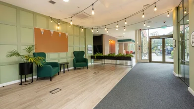 Habitación privada en residencia en Walnut Tree Cl, Guildford GU14JF, United Kingdom , imagen 33 de 40