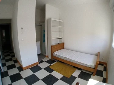 Quarto privado em Perpignan, 66100, imagem 6 de 27