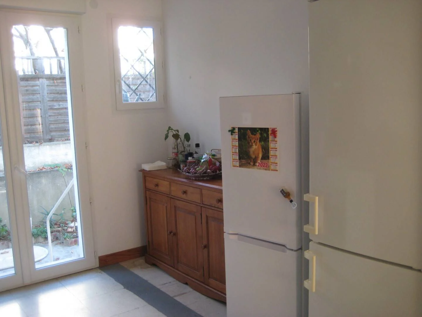 Quarto para alugar em apartamento de estudantes em , totalmente mobilado