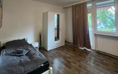Entire apartment at Moldaustraße, Bezirk Lichtenberg, image 6 of 10