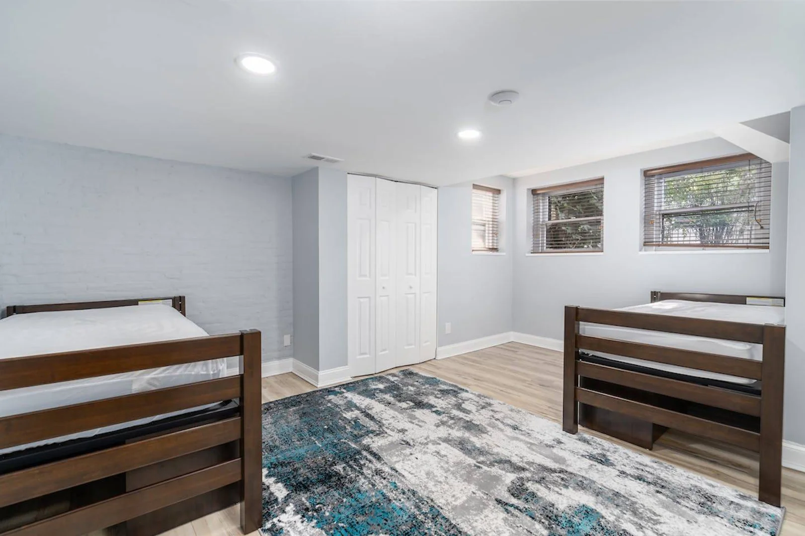 201 5th St NE, Washington, DC 20002, USA