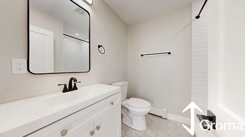 Całe miejsce w rezydencji 20, Trenton St., Unit 1, East Boston, Boston, MA, 02128, obraz 8 16