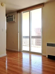 Toda a acomodação em 872, Mass Ave., Unit 311, Central Square, Cambridge, MA, 02139, imagem 1 de 10
