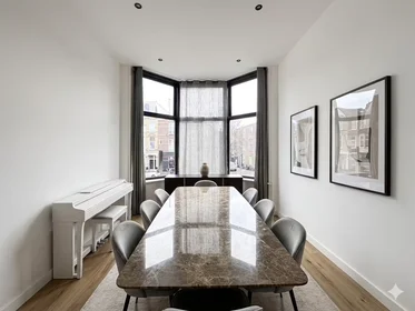 Apartamento inteiro em Valkenboslaan, Valkenboskwartier, imagem 1 de 10