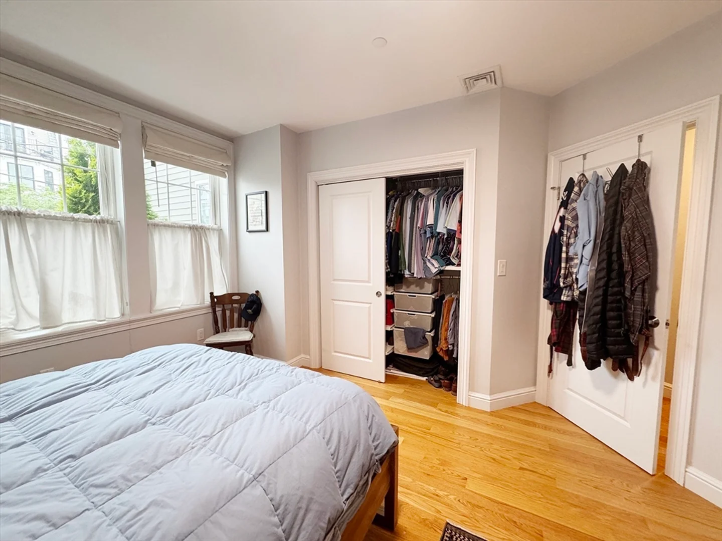 214, East Eagle, Unit 4, East Boston, Boston, MA, 02128