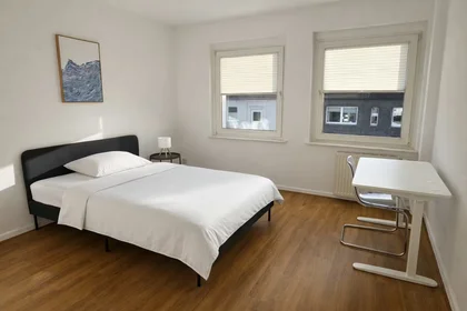 Privatzimmer in der Scheidtstraße, Stadtbezirk 2, bild 1 von 10