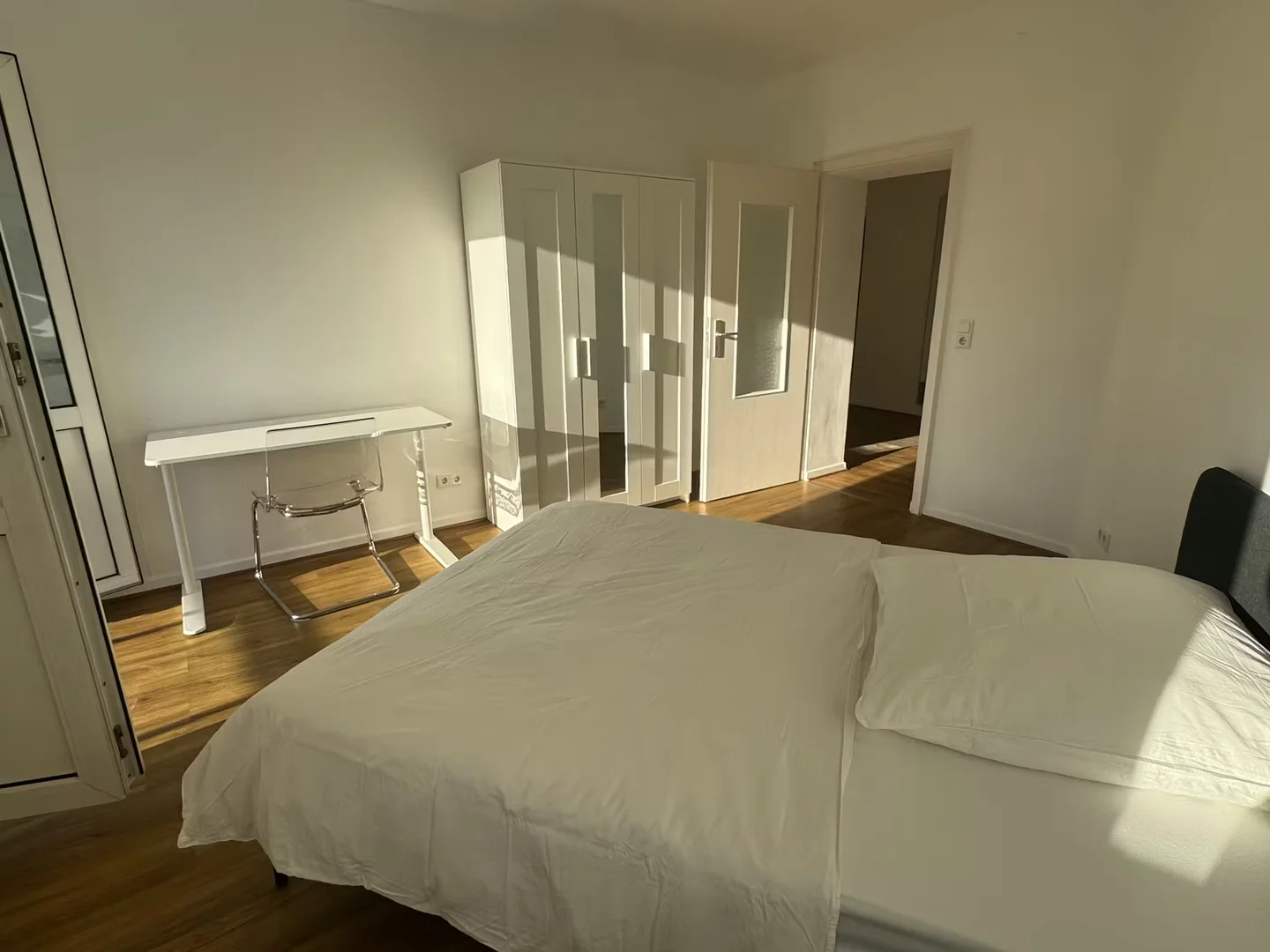 Komfortables und geräumiges Studentenzimmer in 