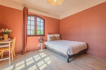 Stanza privata in Quai de Halage, Buttes-Halage, immagine 2 di 10