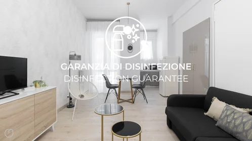 Evin tamamı konumu Via Vincenzo Gioberti, 11, 20099 Sesto San Giovanni MI, Italy, 1 30 görüntüsü