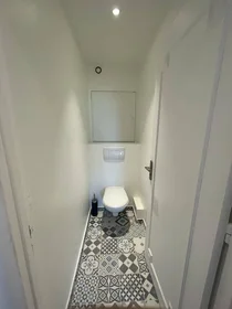 Private room at Cergy, 95000, image 23 of 24