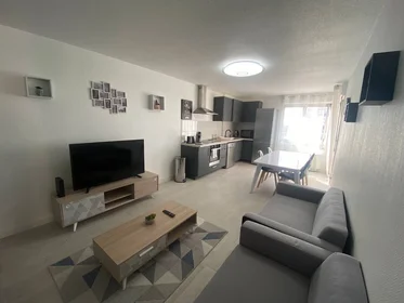 Habitación privada en Toulouse, 31100, imagen 1 de 10