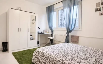 Alquiler de habitaciones por meses en {area}