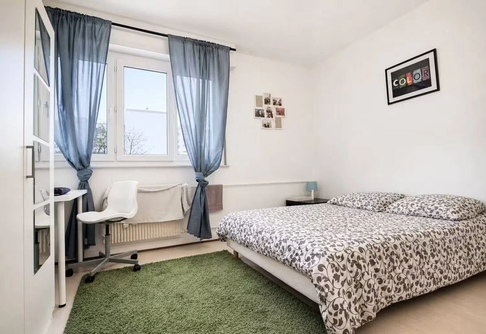 Habitación en apartamento estudiantil en alquiler en , completamente amueblado