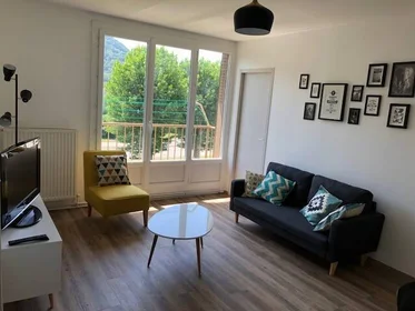 Quarto privado em Saint-martin-d'hères, 38400, imagem 1 de 7