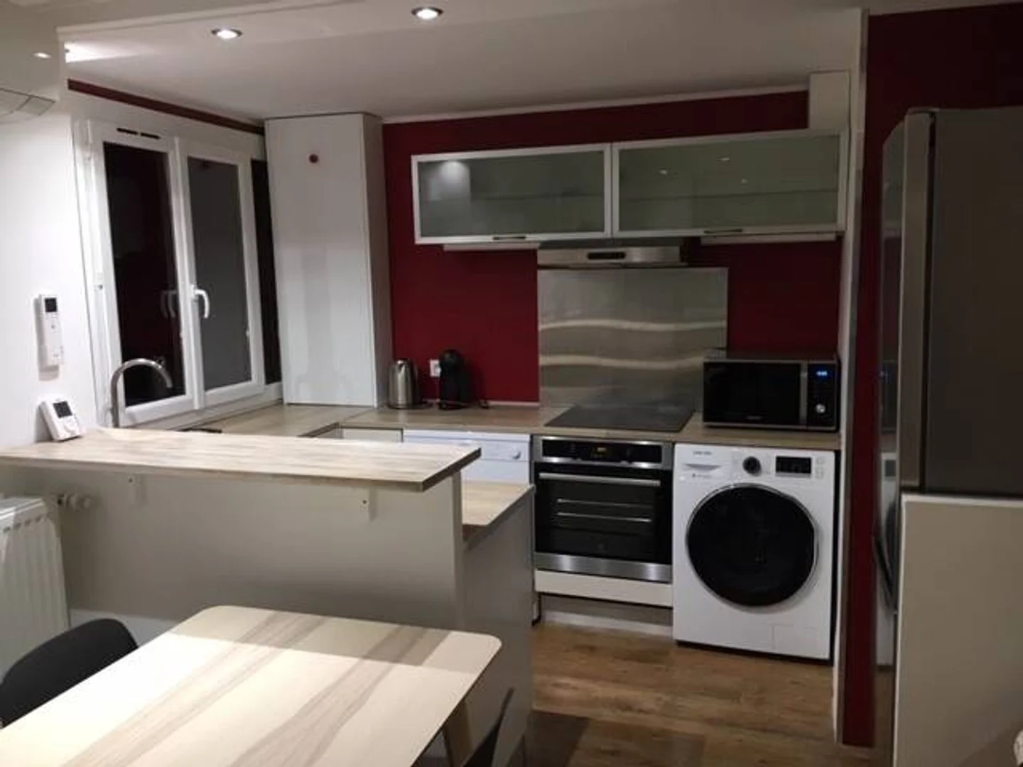 Budget-friendly student room close to campus in 