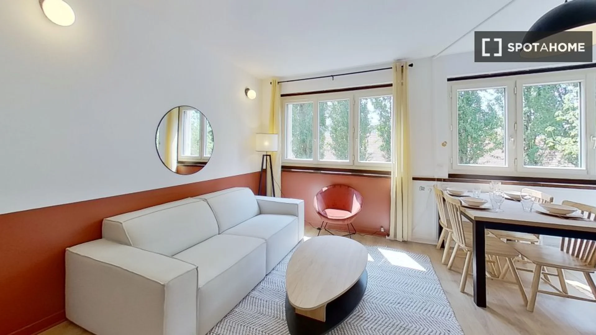 Room for rent in student apartment in , fully furnished