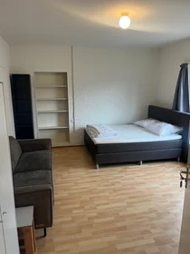 Private room at Leeuwarderstraat, image 1 of 9