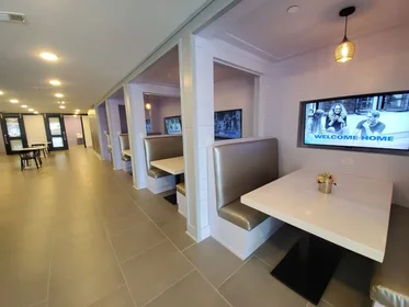 Apartamento inteiro em residência em 740 W Chimes St, Baton Rouge, LA 70802, United States, imagem 31 de 41