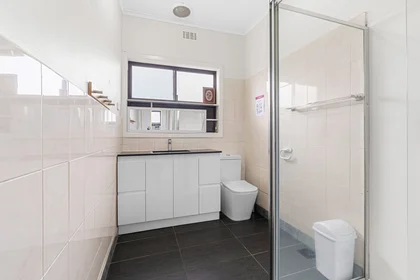 Quarto compartilhado em residência em 18 Waverley Rd, Chadstone VIC 3148, Australia, imagem 22 de 22