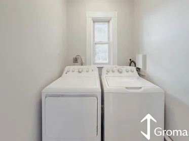 Logement entier en résidence à 35, Dunlap St., Unit 3, Dorchester, Boston, MA, 02124, image 9 de 9