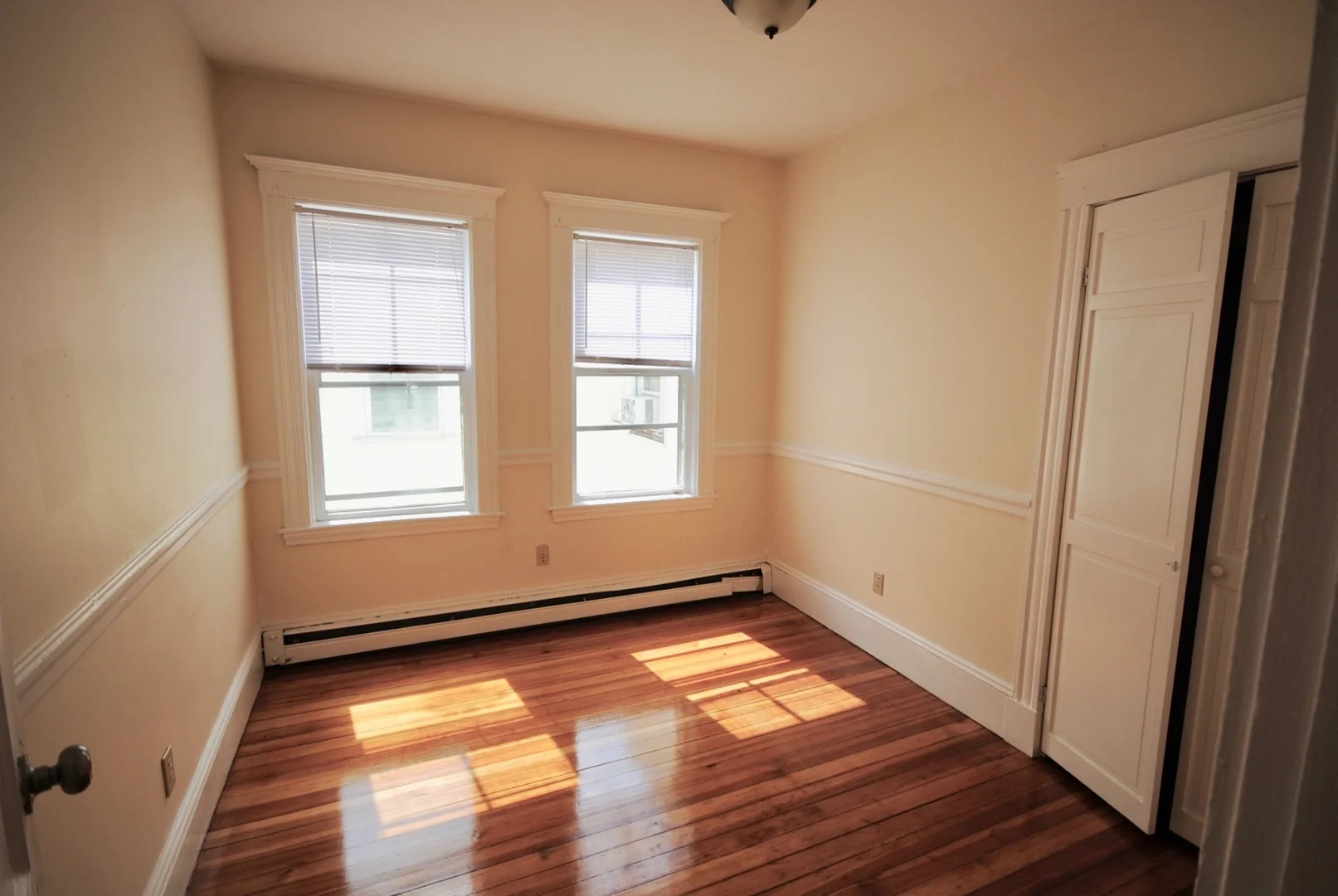 119, Lexington St., Unit 3R, East Boston, Boston, MA, 02128