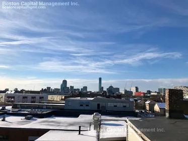 Toda a acomodação em residência em 57, West 7th St., Unit 3, South Boston, Boston, MA, 02127, imagem 4 de 12