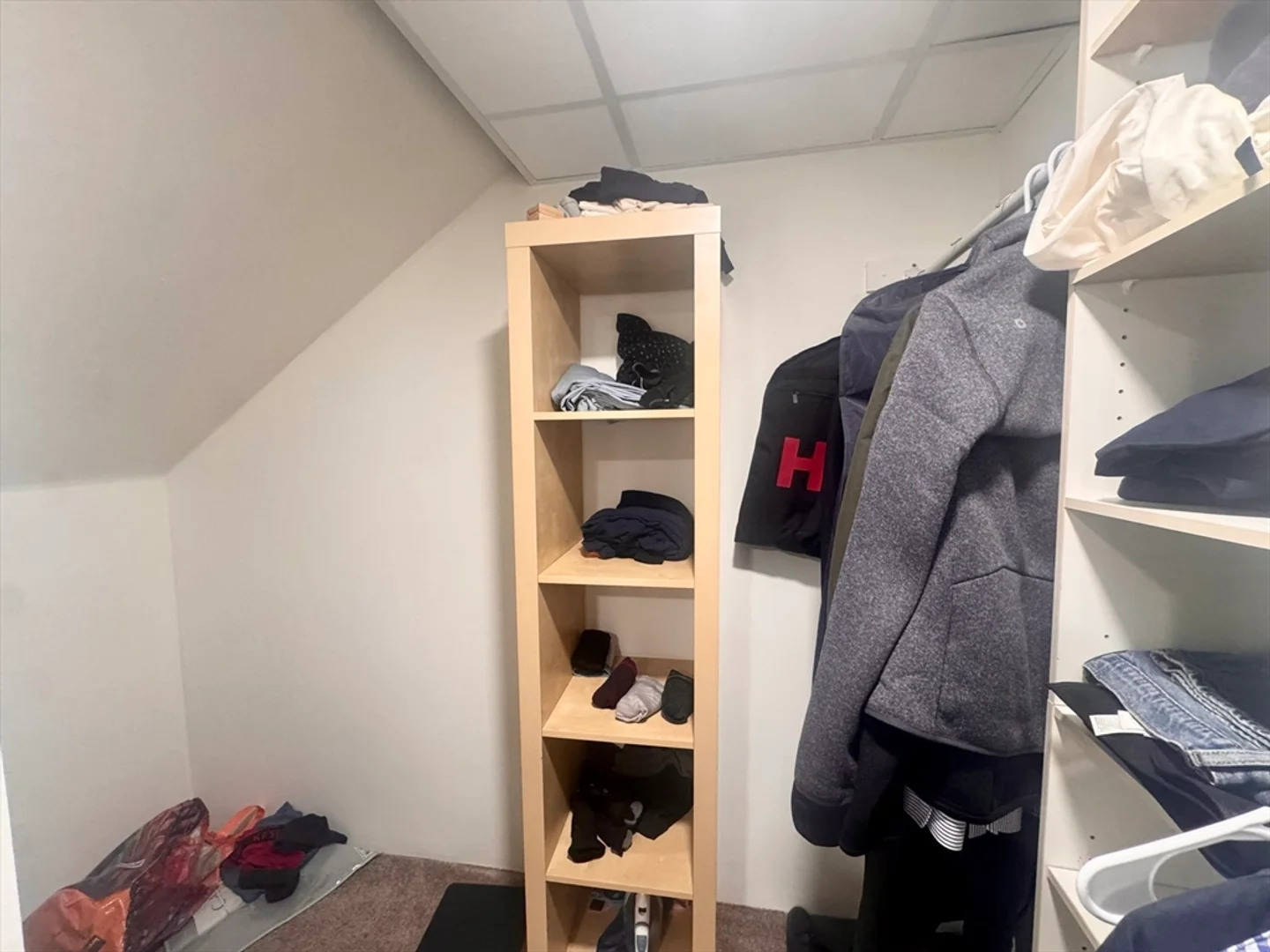 384, Riverway, Unit B, Mission Hill, Boston, MA, 02115