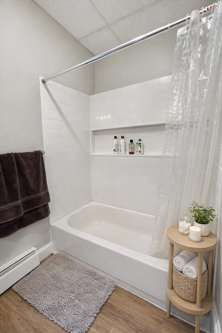 5, Royce Rd., Unit 1, Allston, Boston, MA, 02134