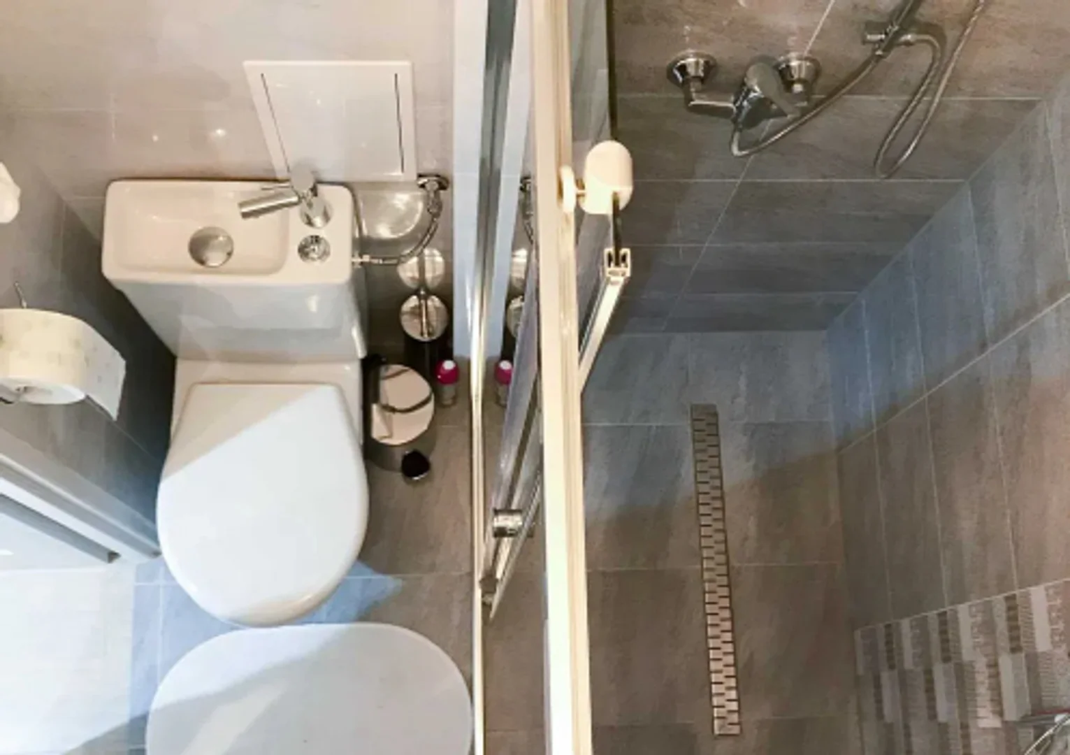 Niedrogi pokój studencki blisko kampusu w 