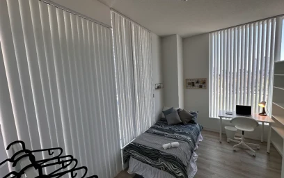Stanza privata in 585 Dundas Street East, Toronto, immagine 1 di 8