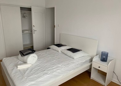 Chambre à louer dans un appartement en colocation à Aix-en-provence