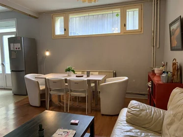 Habitación privada en Grenoble, 38000, imagen 1 de 10