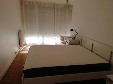 Room for rent with double bed Rennes