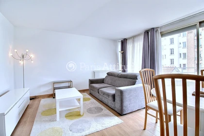 Modern and bright flat in Boulogne-billancourt