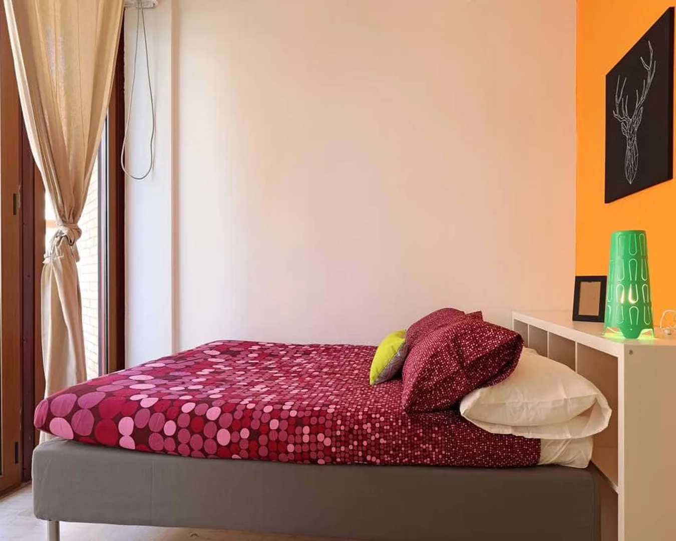 Niedrogi pokój studencki blisko kampusu w 