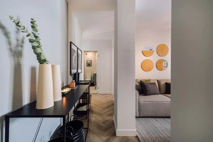 Gesamte Unterkunft in der Avenida Ressano Garcia 34, 1070-095 Lisboa, Portugal, bild 10 von 22