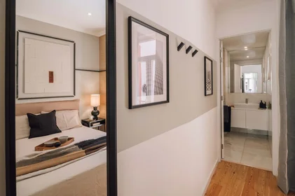 Logement entier à Tv. do Noronha 1, 1250-120 Lisboa, Portugal, image 21 de 23