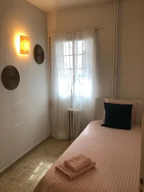 Quarto para alugar num apartamento partilhado em Badajoz