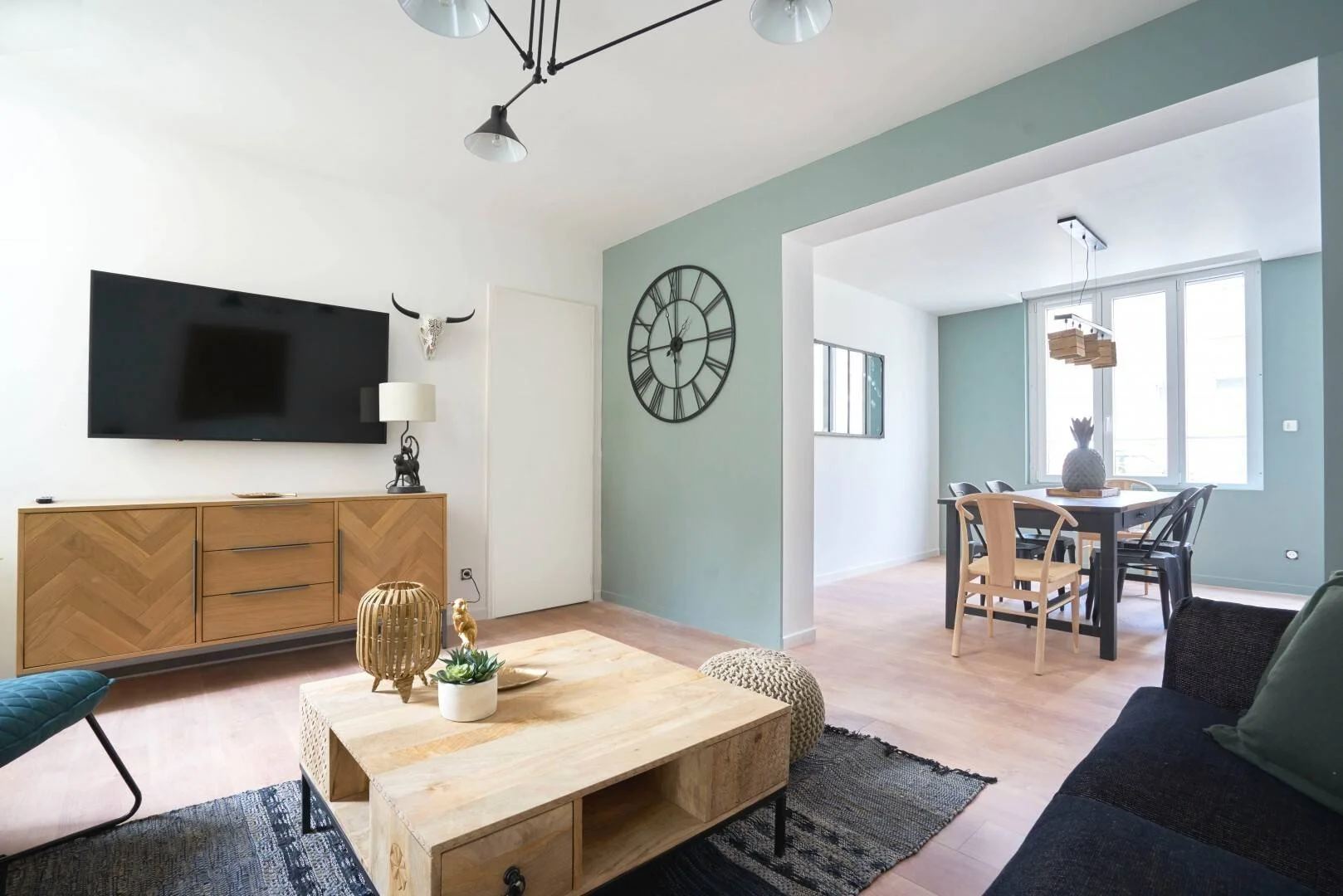 Habitación acogedora para estudiantes disponible en 