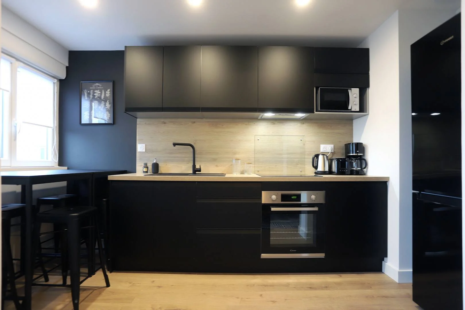 Economical student room with convenient location in 