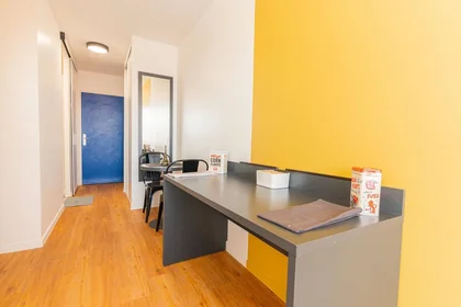 Stanza privata in residence in Saint-Denis, 93200, immagine 4 di 7