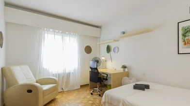 Quarto para alugar com cama de casal em Badajoz