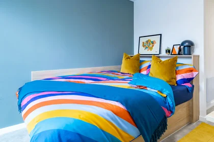 Privatzimmer in der 8 Grove Cres Rd, London E15 1NZ, United Kingdom, bild 11 von 20
