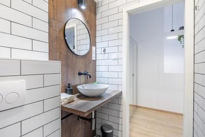 Logement entier à Kiraly utca, image 9 de 16