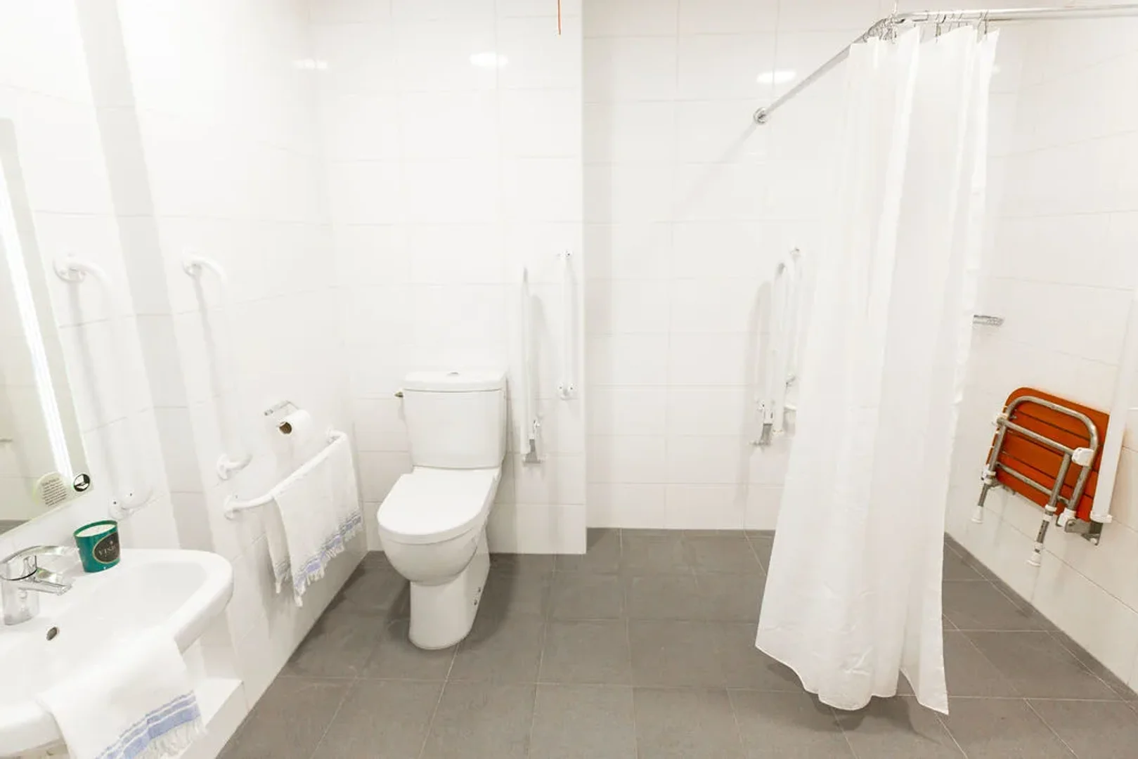 Wygodna kawalerka dla studentów w 