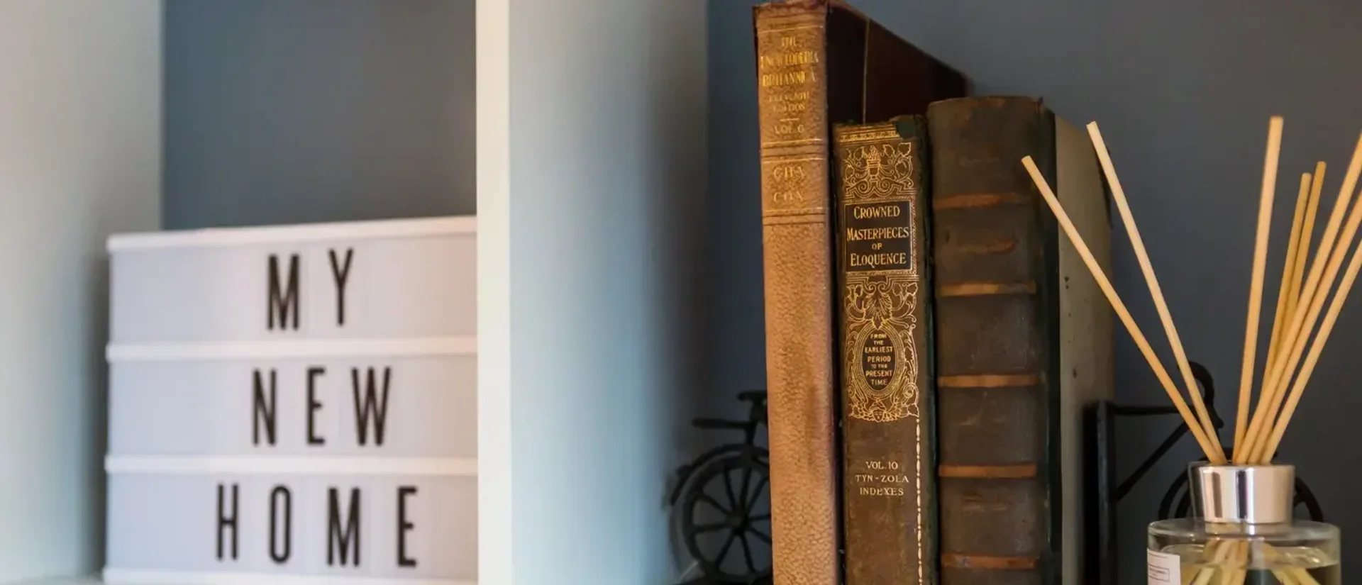 设备齐全的学生单间公寓，位于