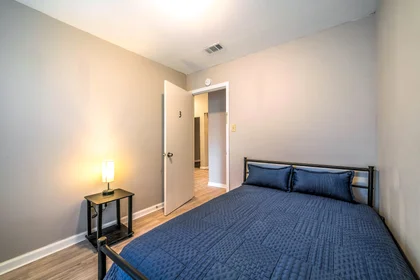 Alojamiento entero en Street, TX, Houston, United States, 77045, imagen 1 de 10