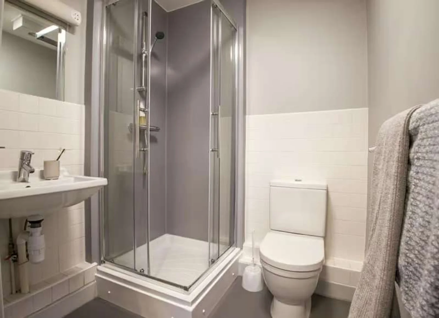 位于的实用单间公寓，专为满足学生需求而设计